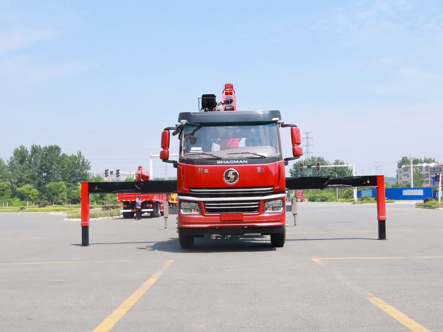 陜汽軒德翼6后雙橋上裝長興14噸直臂式吊機 陜汽軒德翼6后雙橋上裝長興14噸直臂式吊機