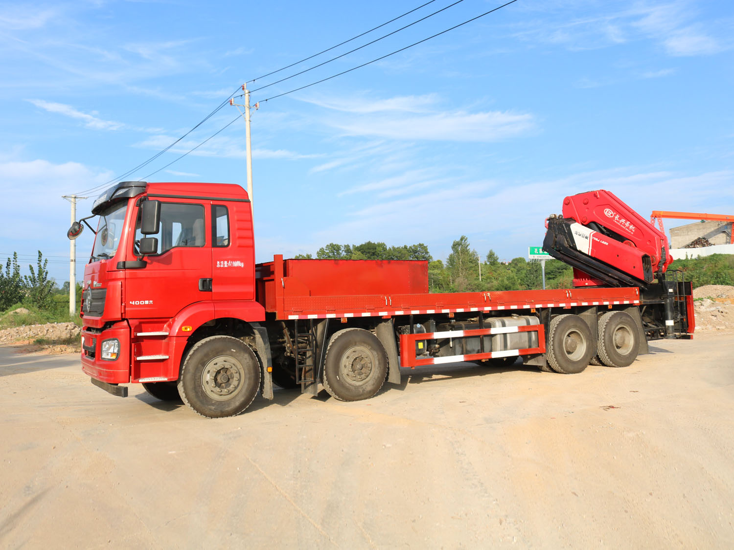 陜汽德龍新M3000前四后八上裝長(zhǎng)興40噸折臂式吊機(jī)(尾置吊) 陜汽德龍新M3000前四后八上裝長(zhǎng)興40噸折臂式吊機(jī)(尾置吊)