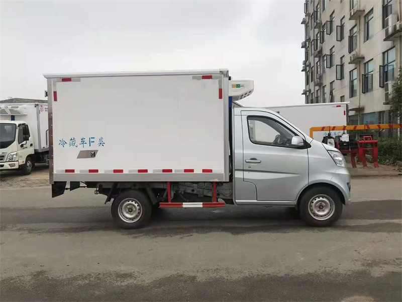 國(guó)六 長(zhǎng)安2.68米單輪小型冷藏車 國(guó)六 長(zhǎng)安2.68米單輪小型冷藏車