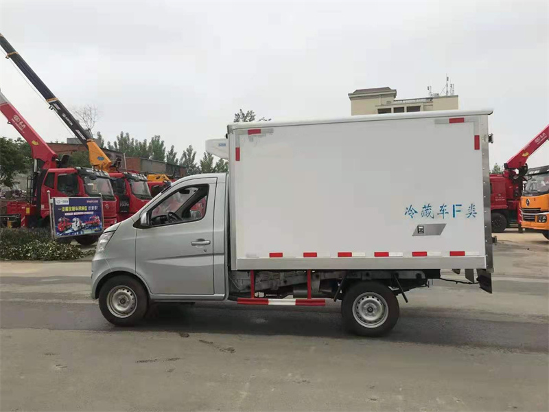 國(guó)六 長(zhǎng)安2.68米單輪小型冷藏車 國(guó)六 長(zhǎng)安2.68米單輪小型冷藏車