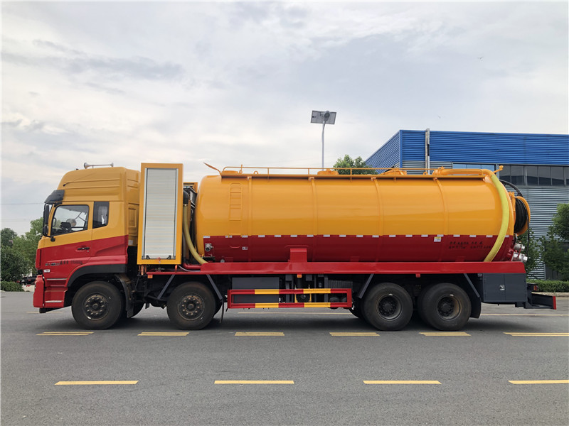 東風天龍33方清洗吸污車 東風天龍33方清洗吸污車