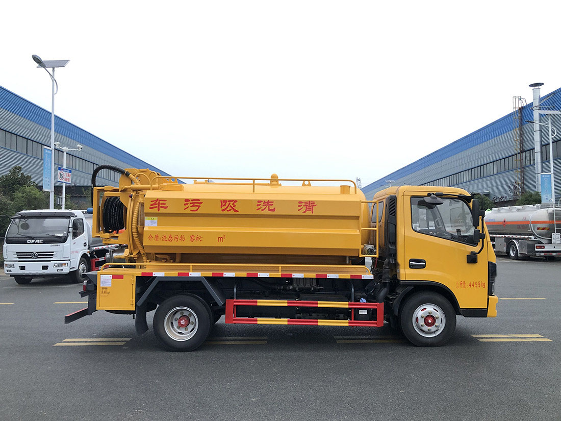東風多利卡6方清洗吸污車 東風多利卡6方清洗吸污車