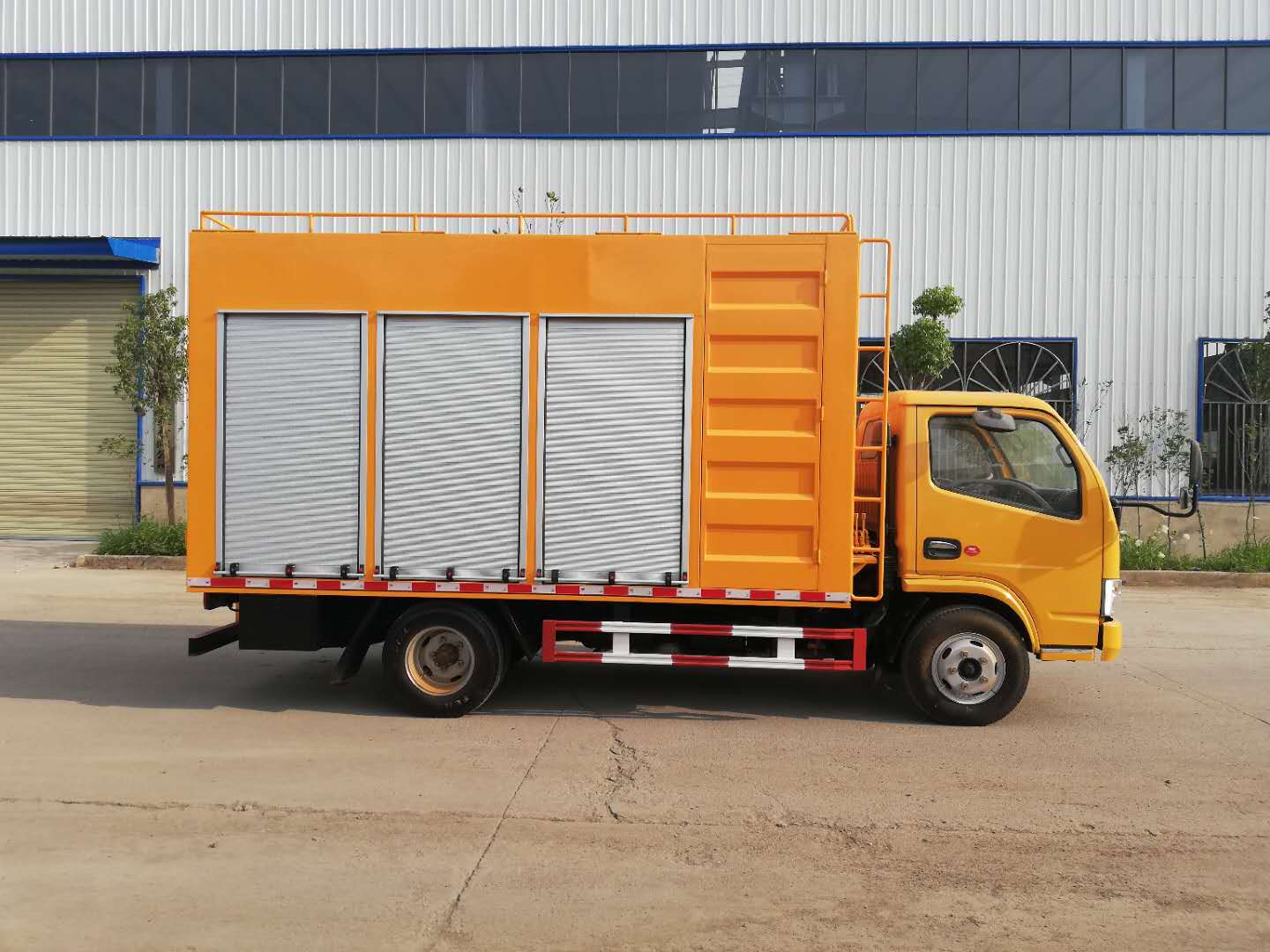東風翼展款污水處理車 東風翼展款污水處理車