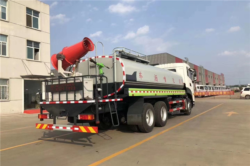 東風(fēng)天龍后八輪20噸噴霧車,國六綠化噴灑車 東風(fēng)天龍后八輪20噸噴霧車,國六綠化噴灑車