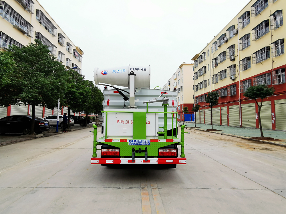 東風(fēng)小多利卡霧炮車(chē)國(guó)六4.5立方/30-40米霧炮 東風(fēng)小多利卡霧炮車(chē)國(guó)六4.5立方/30-40米霧炮