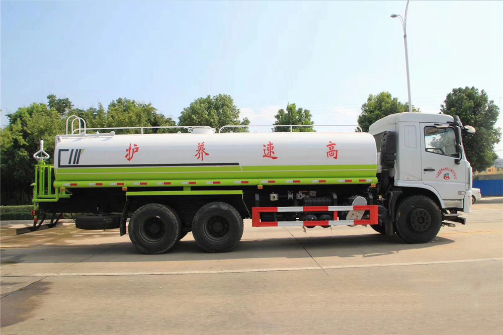 國(guó)六20立方東風(fēng)專底后雙橋 灑水車(chē) 國(guó)六20立方東風(fēng)專底后雙橋 灑水車(chē)